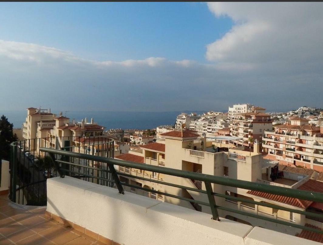 Atico 3 Habitaciones Benalmadena Costa Con Jacuzzi Y Barbacoa Privado Zewnętrze zdjęcie